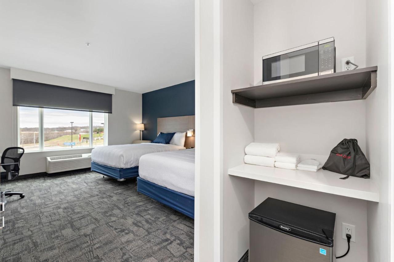 Holiday Inn Express Kansas City North Parkville By Ihg Exterior photo